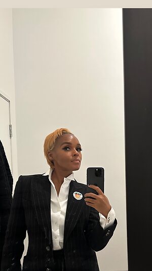Janelle Monae Nude Leaked Photo #3