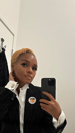 Janelle Monae Nude Leaked Photo #4