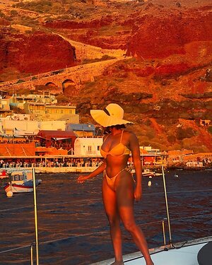Janelle Monae Nude Leaked Photo #70