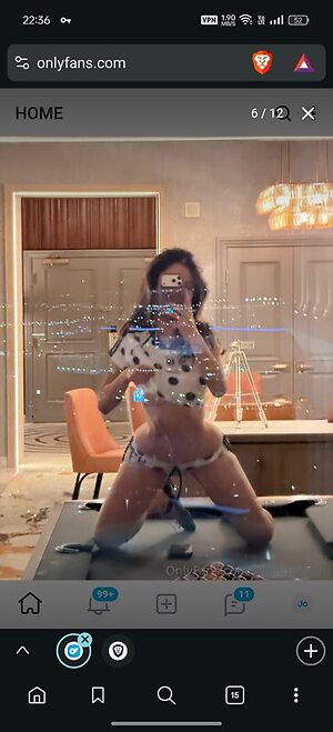 Janet Guzman leaked photo #44