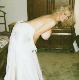 Janet Lupo leaked photo #20
