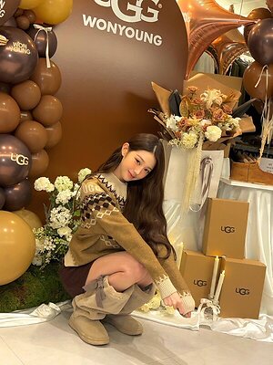 Jang Won-young leaked photo #85
