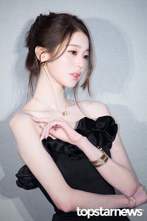 Jang Won-young leaked photo #257