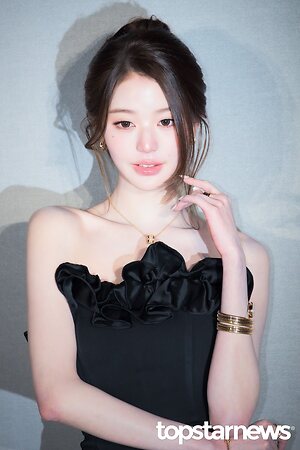 Jang Won-young leaked photo #258
