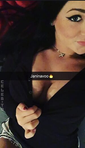Janinavoo photo