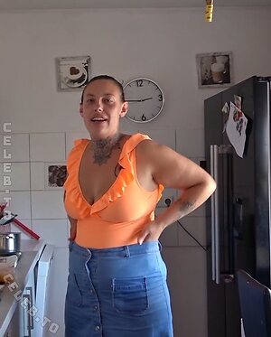 Janine Horn Nude Leaked Photo #10