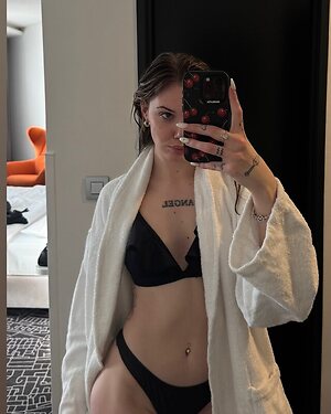 Janka Šiminská leaked photo #18
