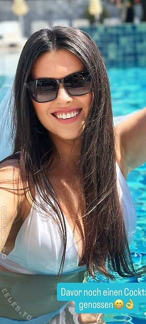 janna.bu7 Nude Leaked Photo #12