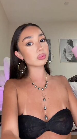 Jasmine Nathan leaked photo #5