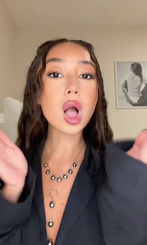 Jasmine Nathan leaked photo #8