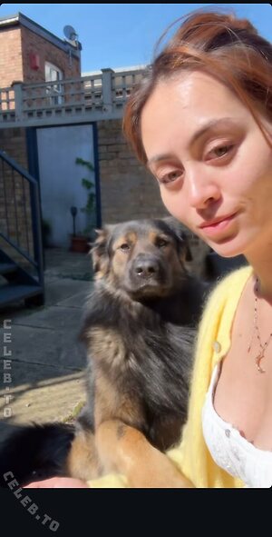 Jasmine Thompson Nude Leaked Photo #6