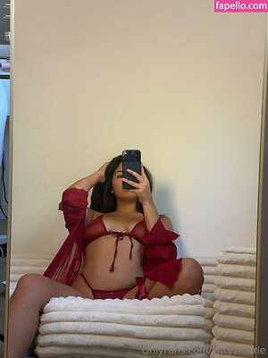 Jasmine Villegas leaked photo #27