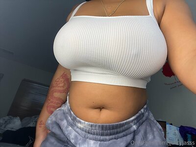 Jasmyn Aaliyah leaked photo #8