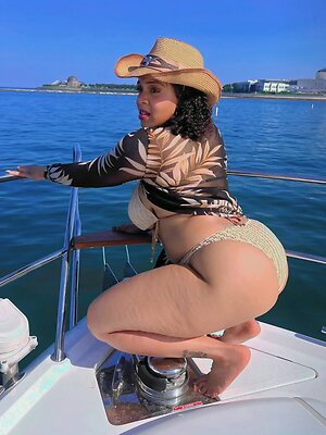 Javonna Britton Nude Leaked Photo #17