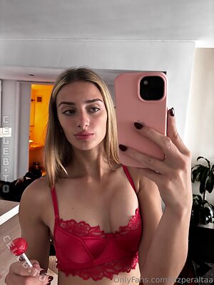 Jazmin Peralta photo