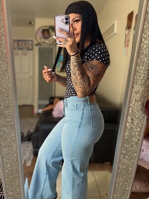 __jazzyfeyxo leaked photo #18