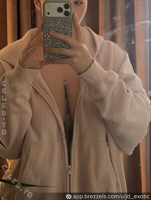 jd_exotic More Nude Photos