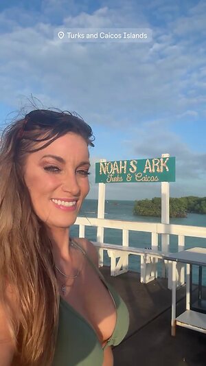 Jeana leaked photo #16