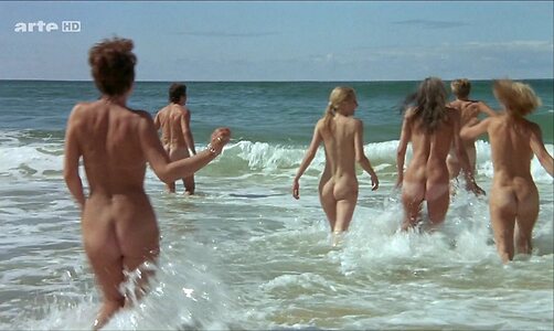 Jeanne Colletin leaked photo #9