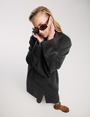 Jeanne Goursaud leaked photo #19