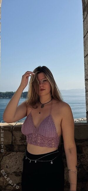 Jeanne.Zeitler Nude Leaked Photo #2