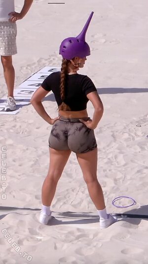 Jeje Lopes Nude Leaked Photo #10