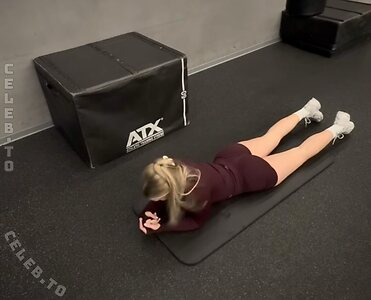 jellefeline Nude Leaked Photo #13