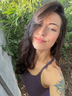 Jelly Bree leaked photo #2