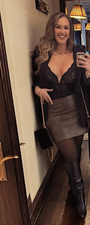 Jen Hamilton leaked photo #9