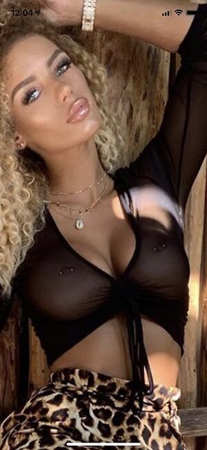 Jena Frumes leaked photo #7