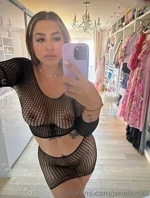 Jenefer Riili Nude Leaked Photo #6