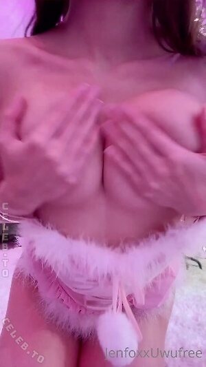 Jenfoxxuwu leaked photo #62