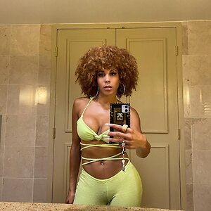 Jenn Morel leaked photo #4