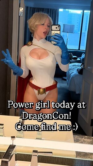 Jenna Lynn Meowri