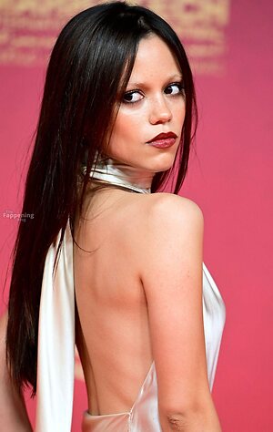 Jenna Ortega leaked photo #689