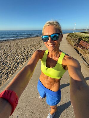 Jenni Falconer leaked photo #19