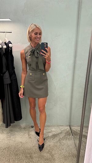 Jenni Falconer leaked photo #64