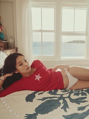 Jennie Kim Nude Leaked Photo #36