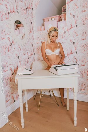 Jennie Rose Sins Nude Leaked Photo #3