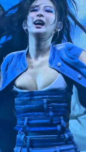 Jennie leaked photo #79