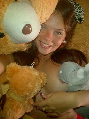 Jennifer Aboul leaked photo #11