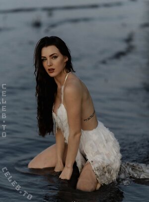 Jennifer Degenhart leaked photo #21