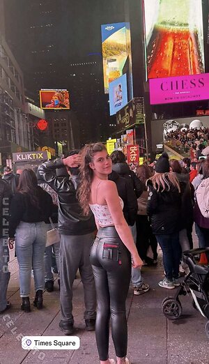 Jennifer Engelhard Nude Leaked Photo #20