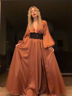 Jennifer Holland leaked photo #13