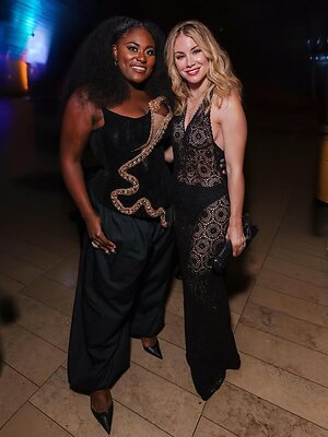 Jennifer Holland leaked photo #92