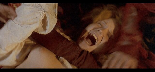 Jennifer Jason Leigh leaked photo #33