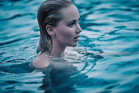 Jennifer Lawrence Hot leaked photo #4