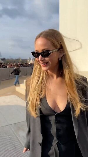 Jennifer Lawrence Hot leaked photo #17