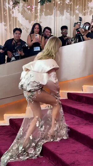 Jennifer Lawrence Hot leaked photo #57