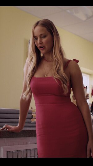 Jennifer Lawrence leaked photo #40